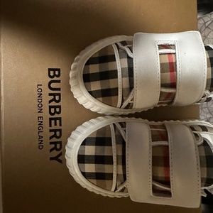 Infant Burberry Sneakers